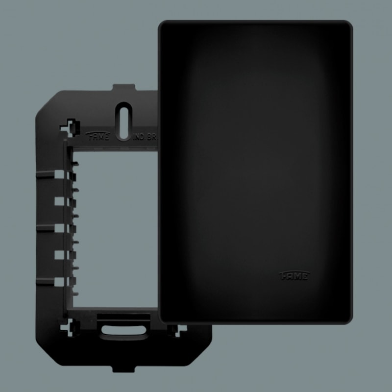 Placa Cega com Suporte 4 X 2-Habitat Black